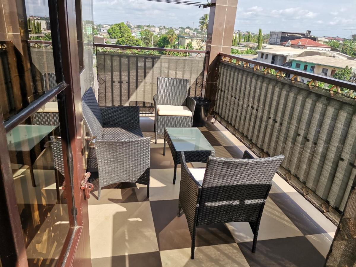 Residence Hoteliere Mb-202 C Douala Bagian luar foto