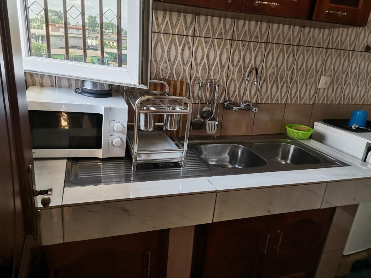 Residence Hoteliere Mb-202 C Douala Bagian luar foto